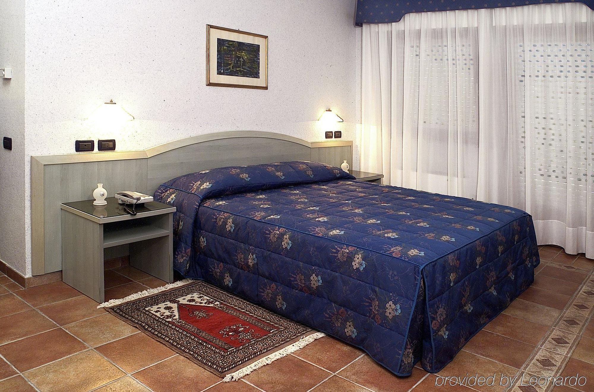 Hotel San Giorgio Sangano Номер фото