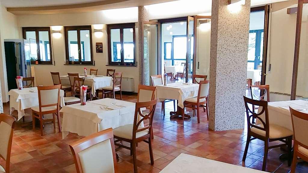 Hotel San Giorgio Sangano Ресторан фото